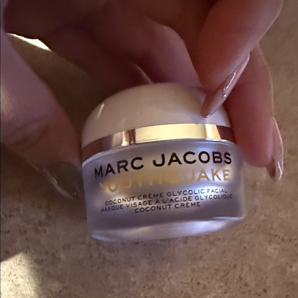 Marc Jacobs Youthquake Coconut Crème & Maneater Mascara w/Dior lip glow bundle - Picture 5 of 5